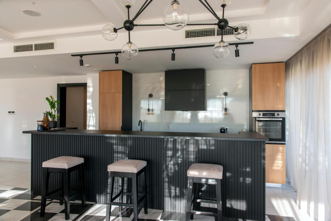 Soho Suites Bar Esterno foto
